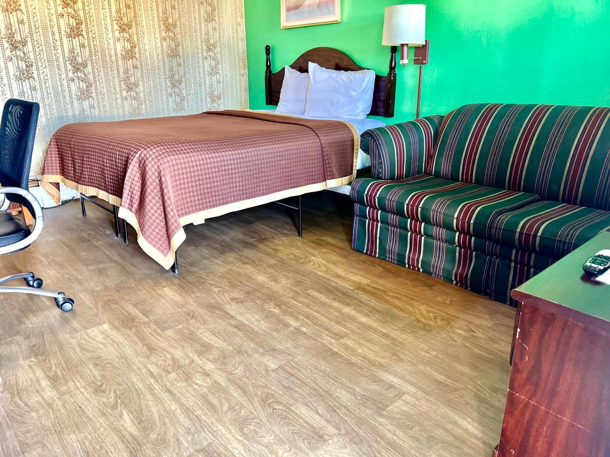 Travelers Inn Olney Екстериор снимка